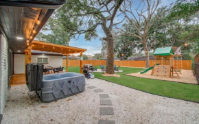 Central Convenience x Modern Luxury - Heart of Houston